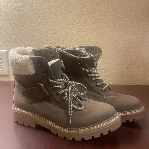 Universal Thread Brown Combat Boots with Rugged Sole - Picture 5 of 9